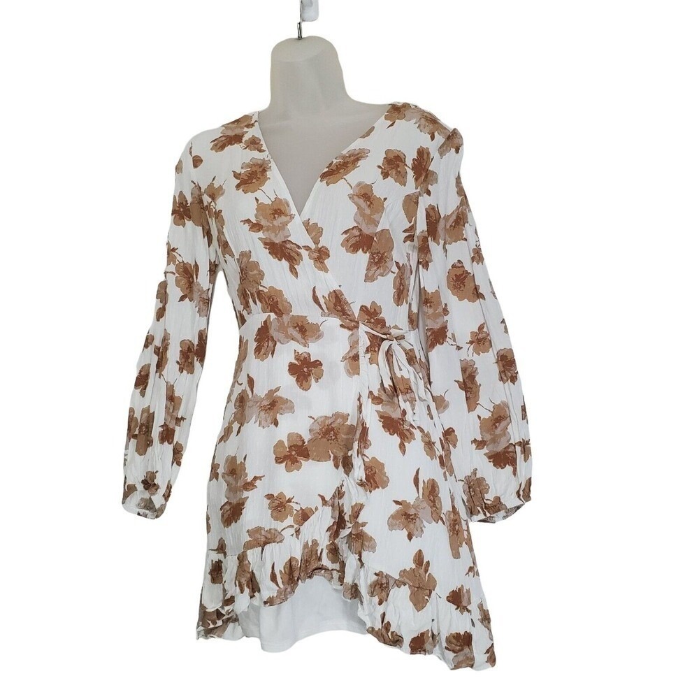 Altar'd State Women Romantic Cottage Flirty Flowy Surplice Dress S Floral Ruffle